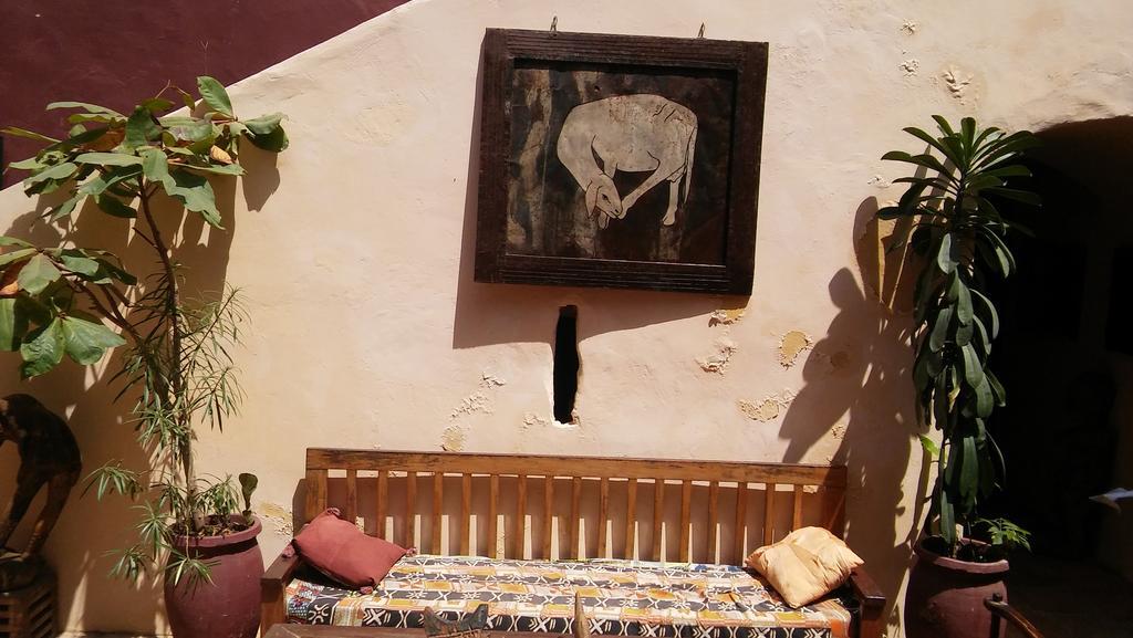 Maison Augustin Ly Gorée Екстериор снимка