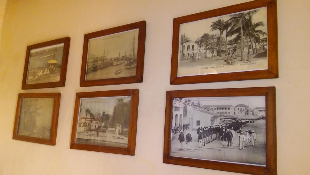 Maison Augustin Ly Gorée Екстериор снимка