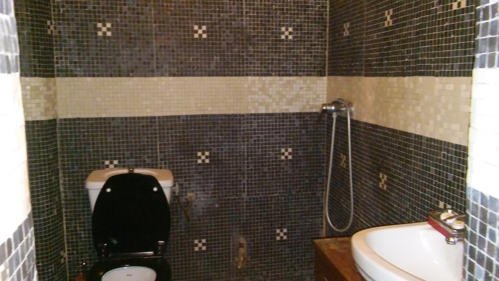 Maison Augustin Ly Gorée Екстериор снимка