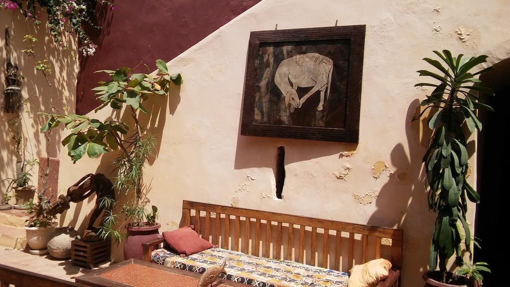 Maison Augustin Ly Gorée Екстериор снимка