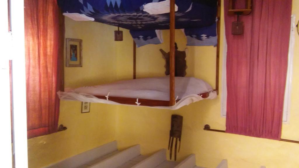 Maison Augustin Ly Gorée Екстериор снимка
