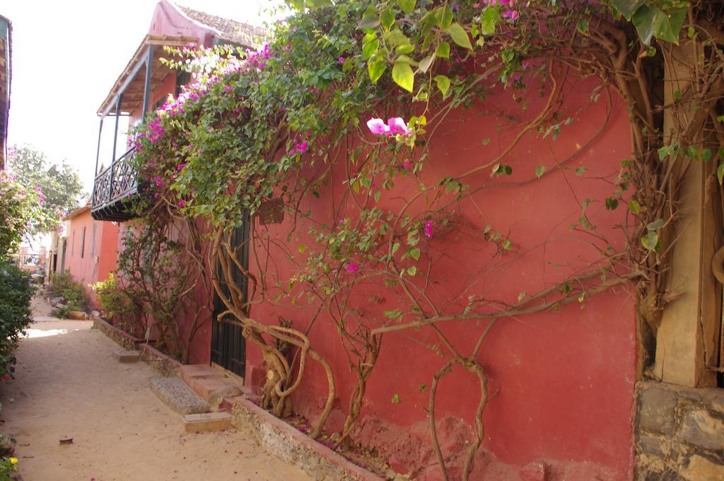 Maison Augustin Ly Gorée Екстериор снимка